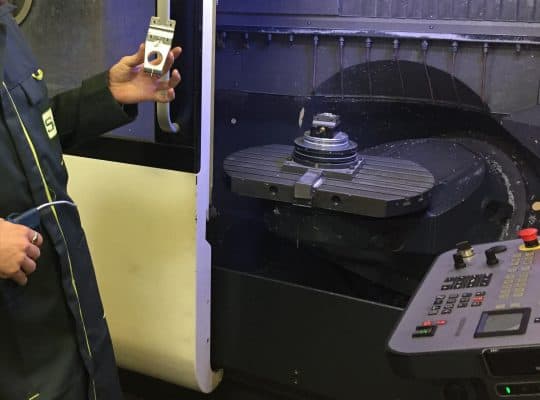 Potence Sangrios DolceVita usiné - sortie de la fraiseuse DMG